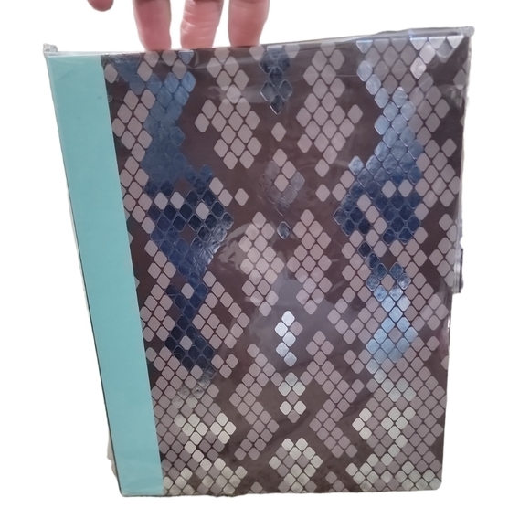 Journal 96 sheets  New with tags - Picture 4 of 5